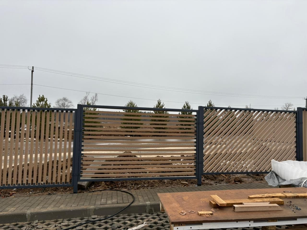 Заборы коттеджного посёлка